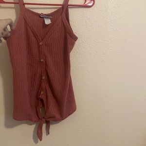 spaghetti strap shirt